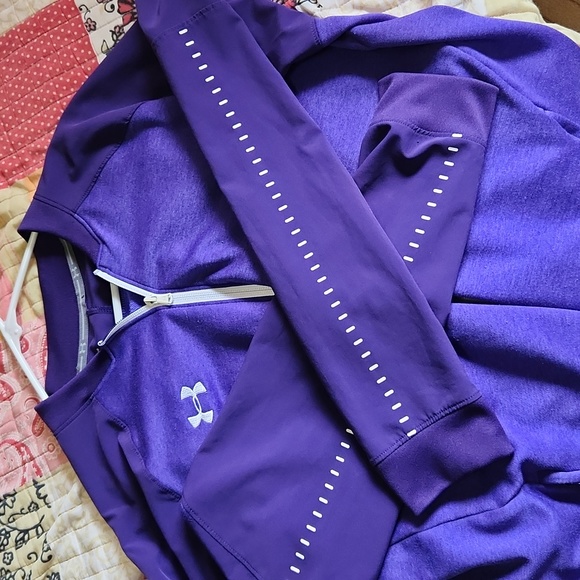 Under Armour Jacket - Picture 3 of 6